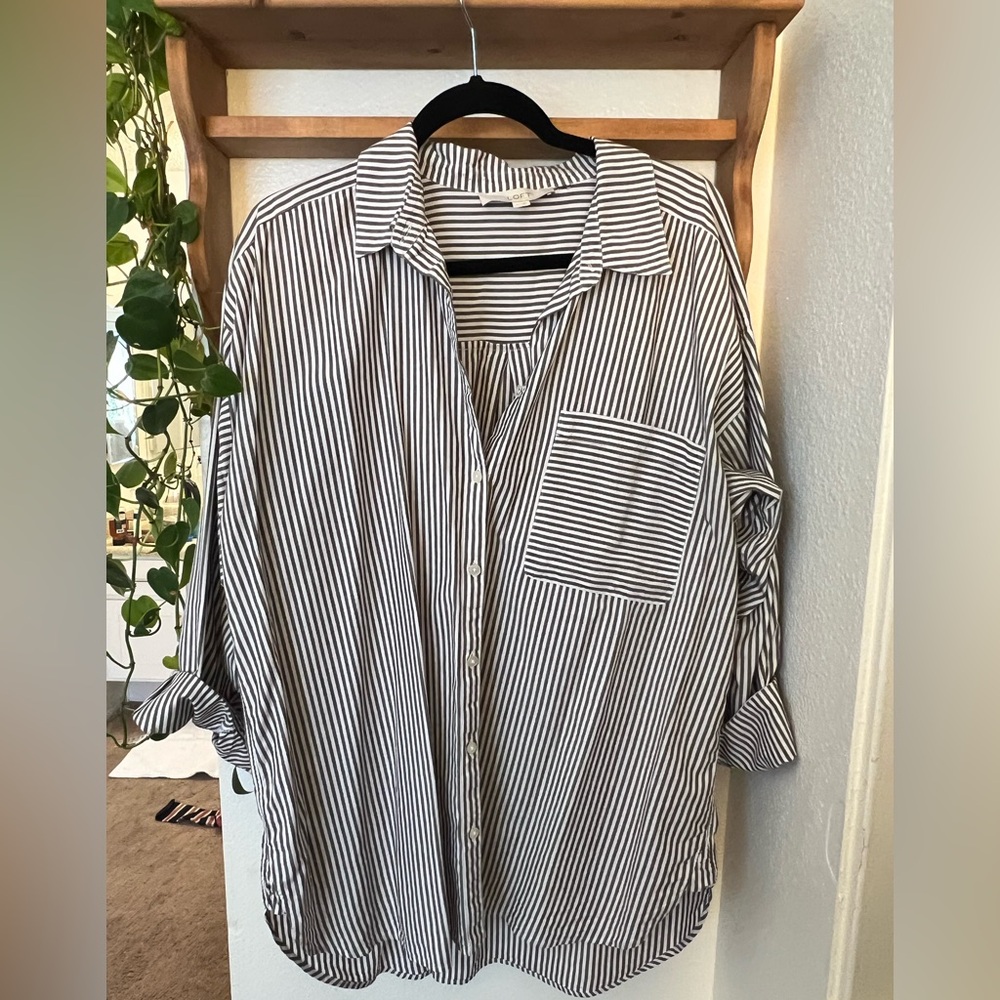 EUC LOFT Tunic Button Down Grey/blue and White Stripped
